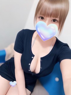 夢乃ライア